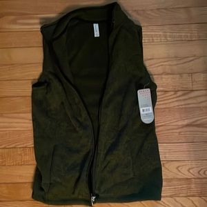 Women’s fleece vest